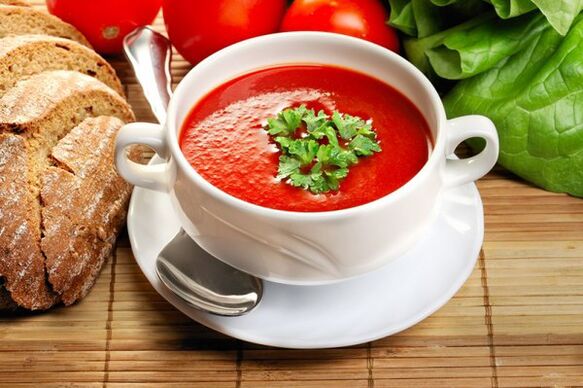 Menu diet minuman boleh dipelbagaikan dengan sup tomato